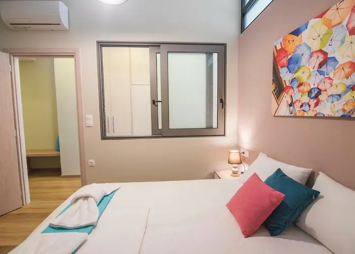 Utopia Luxury * Chania (Crete)