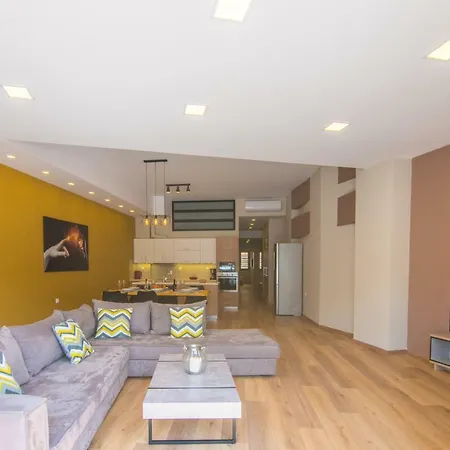 Utopia Luxury * Chania (Crete)