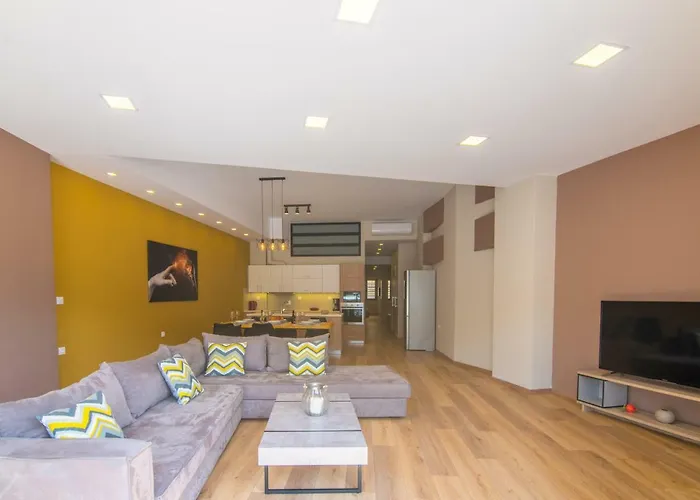 Utopia Luxury * ハニア